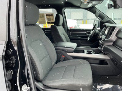 2021 RAM 1500 Big Horn Crew Cab 4x4 5'7" Box