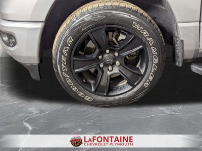 2020 RAM 1500 Big Horn Crew Cab 4x4 5'7" Box