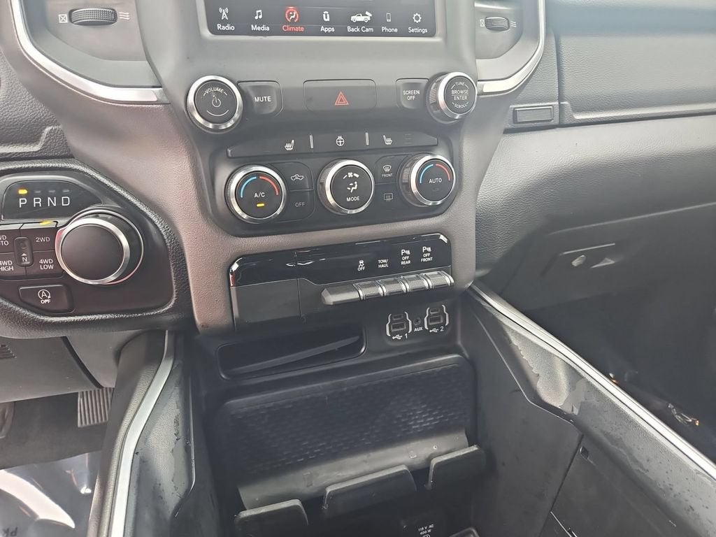 2021 RAM 1500 Big Horn Crew Cab 4x4 5'7" Box