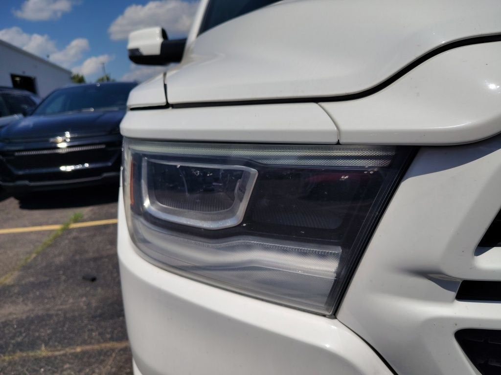 2023 RAM 1500 Laramie Crew Cab 4x4 5'7" Box
