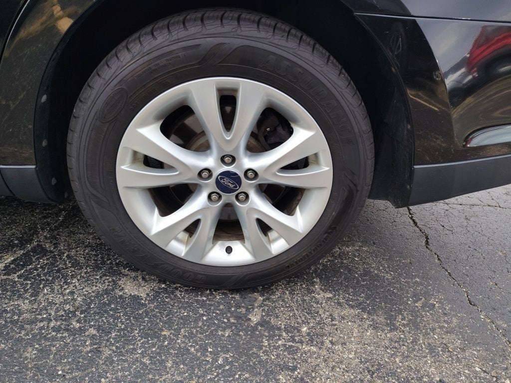 2010 Ford Taurus SEL