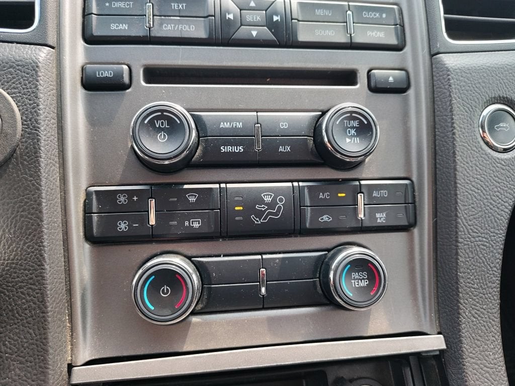 2010 Ford Taurus SEL