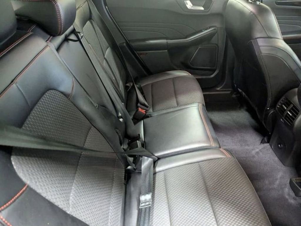 2023 Ford Escape ST-Line Elite