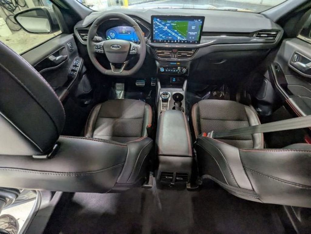 2023 Ford Escape ST-Line Elite