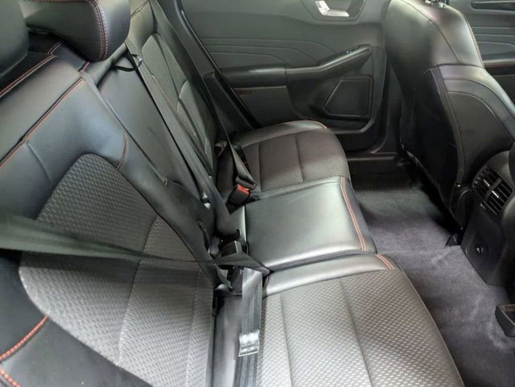 2023 Ford Escape ST-Line Elite