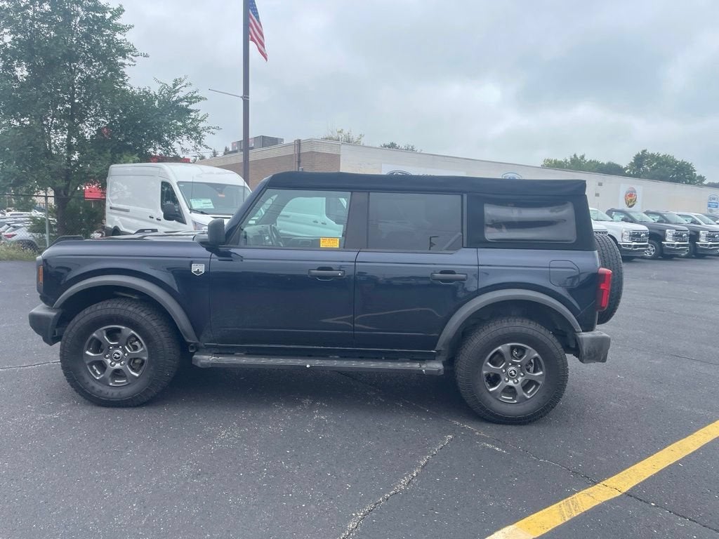 2021 Ford Bronco Base