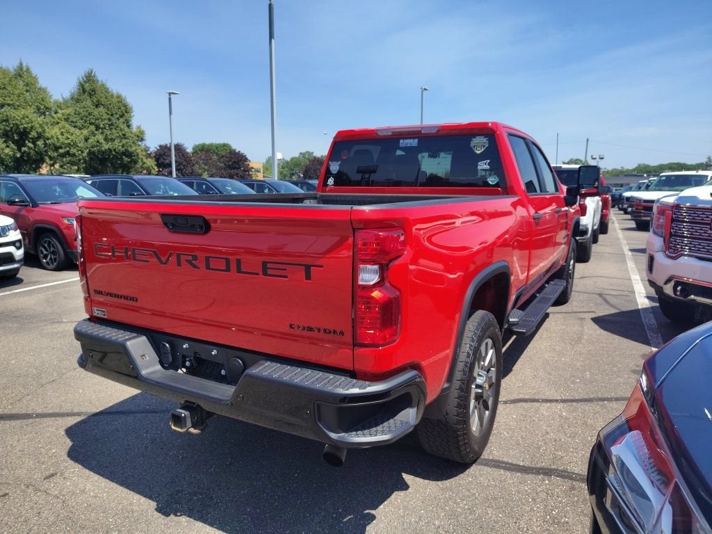 2024 Chevrolet Silverado 2500 HD Custom