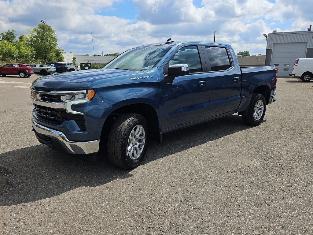 2024 Chevrolet Silverado 1500 LT (2FL)