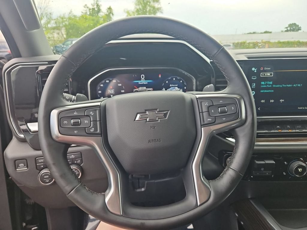 2025 Chevrolet Silverado 1500 RST