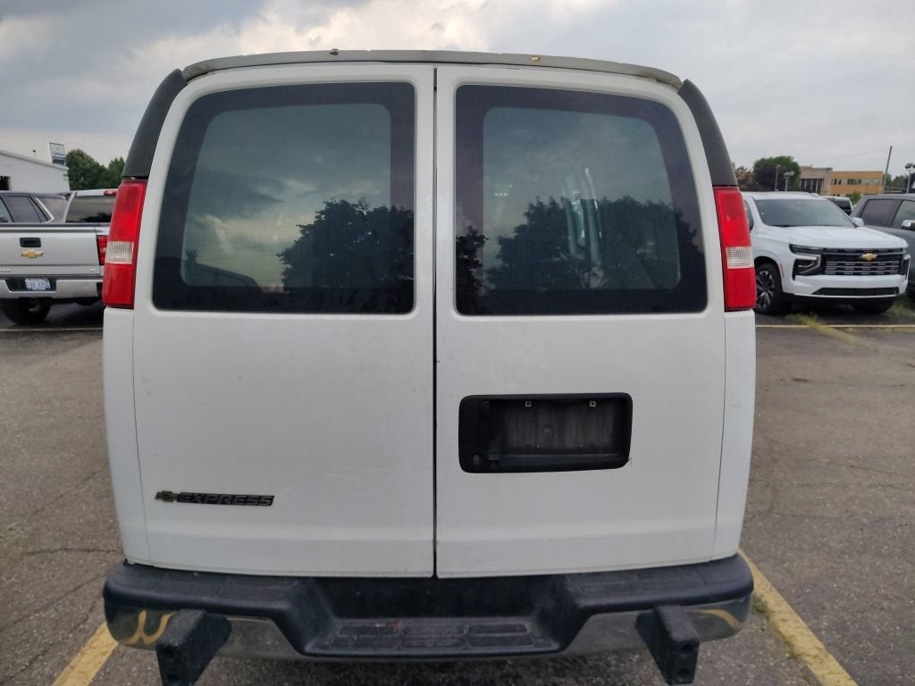 2021 Chevrolet Express Cargo 2500 RWD 2500 Regular Wheelbase WT