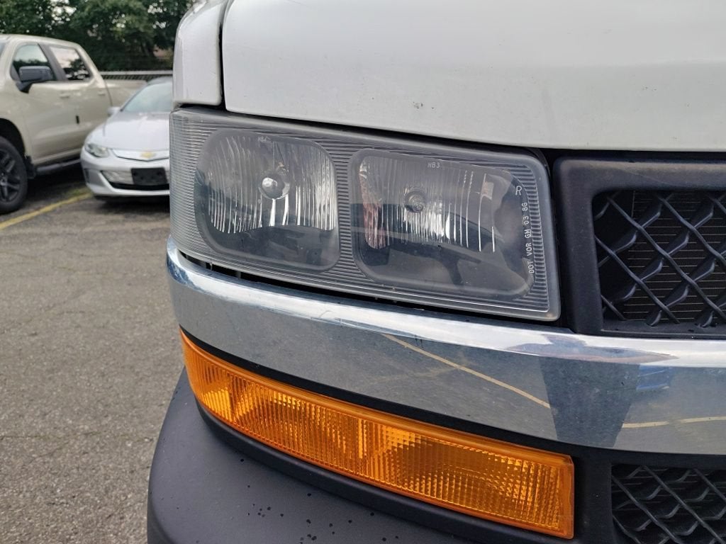 2021 Chevrolet Express Cargo 2500 RWD 2500 Regular Wheelbase WT