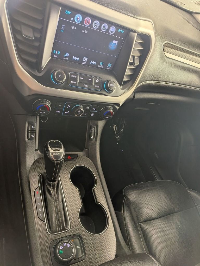 2019 GMC Acadia SLT