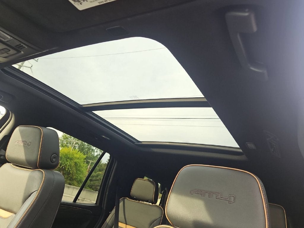 2024 GMC Yukon AT4