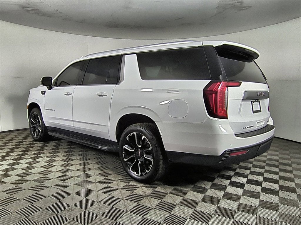 2022 GMC Yukon XL SLE
