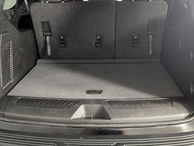 2024 GMC Yukon XL SLT