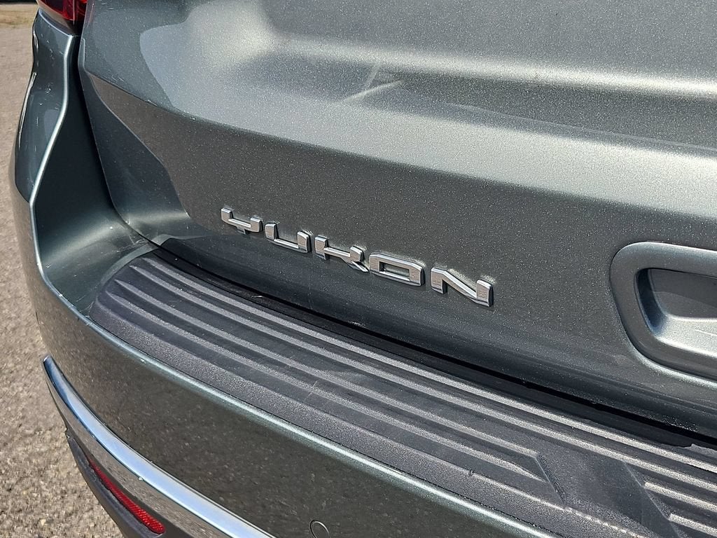 2023 GMC Yukon XL SLT