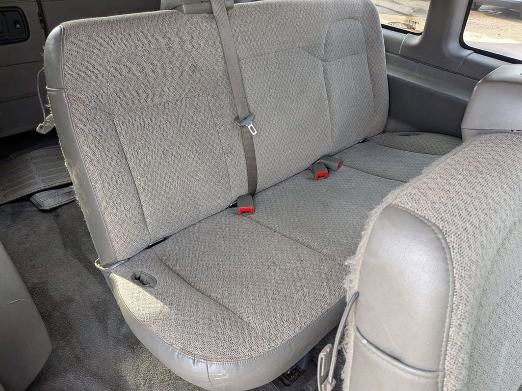 2013 GMC Savana Passenger 1500 LT