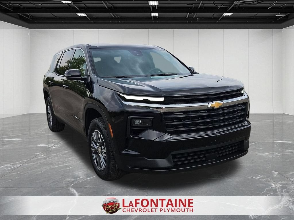 2024 Chevrolet Traverse LS