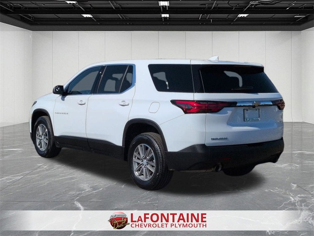 2023 Chevrolet Traverse LS