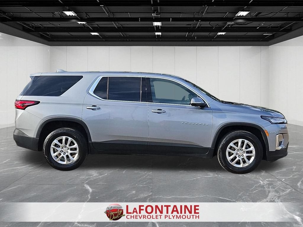 2023 Chevrolet Traverse LS