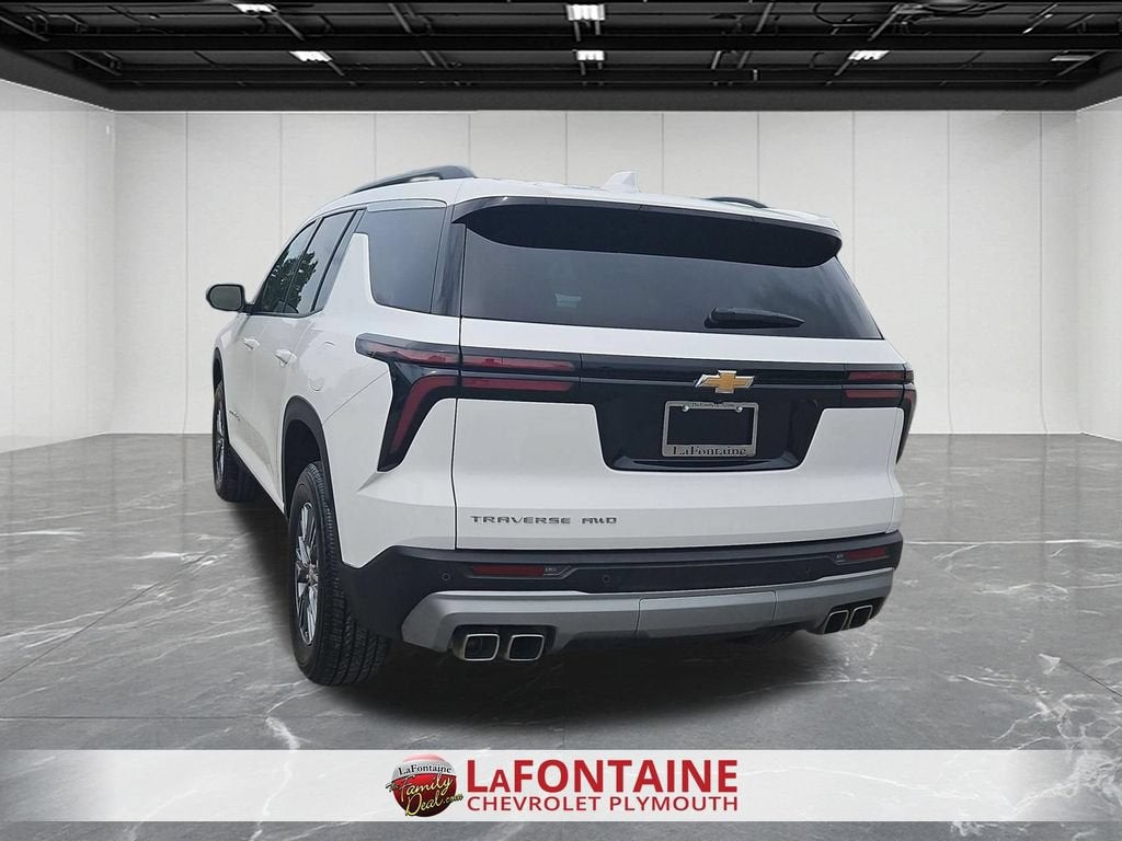 2025 Chevrolet Traverse LT