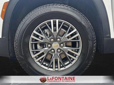 2025 Chevrolet Traverse LT