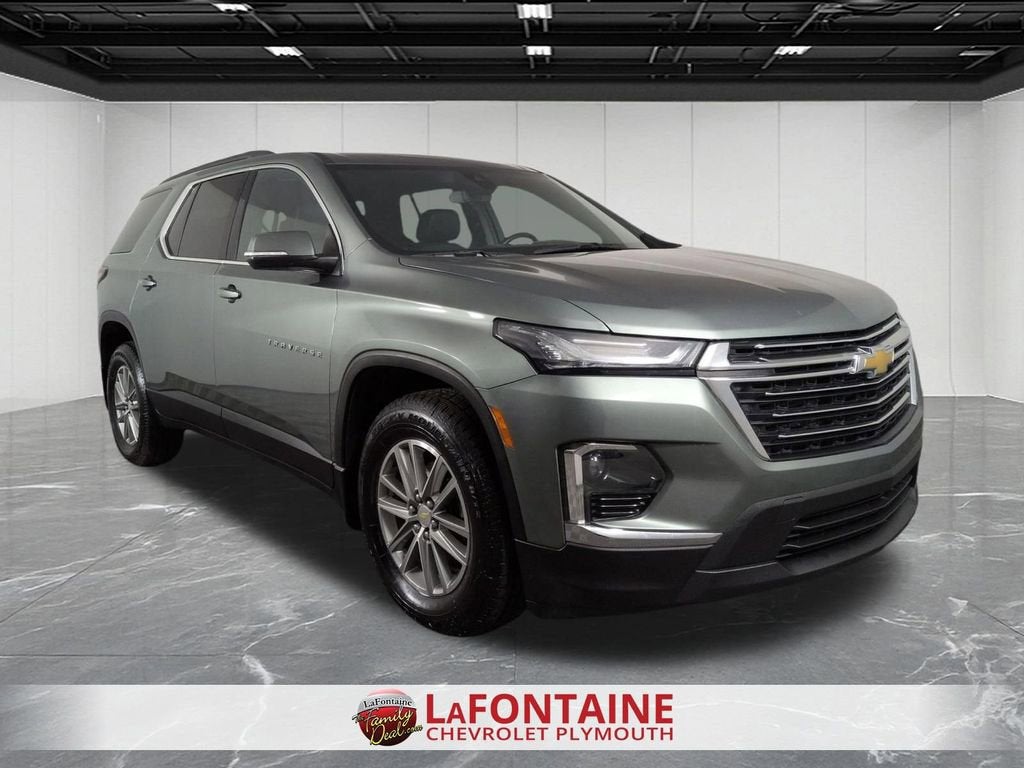 2023 Chevrolet Traverse LT Leather
