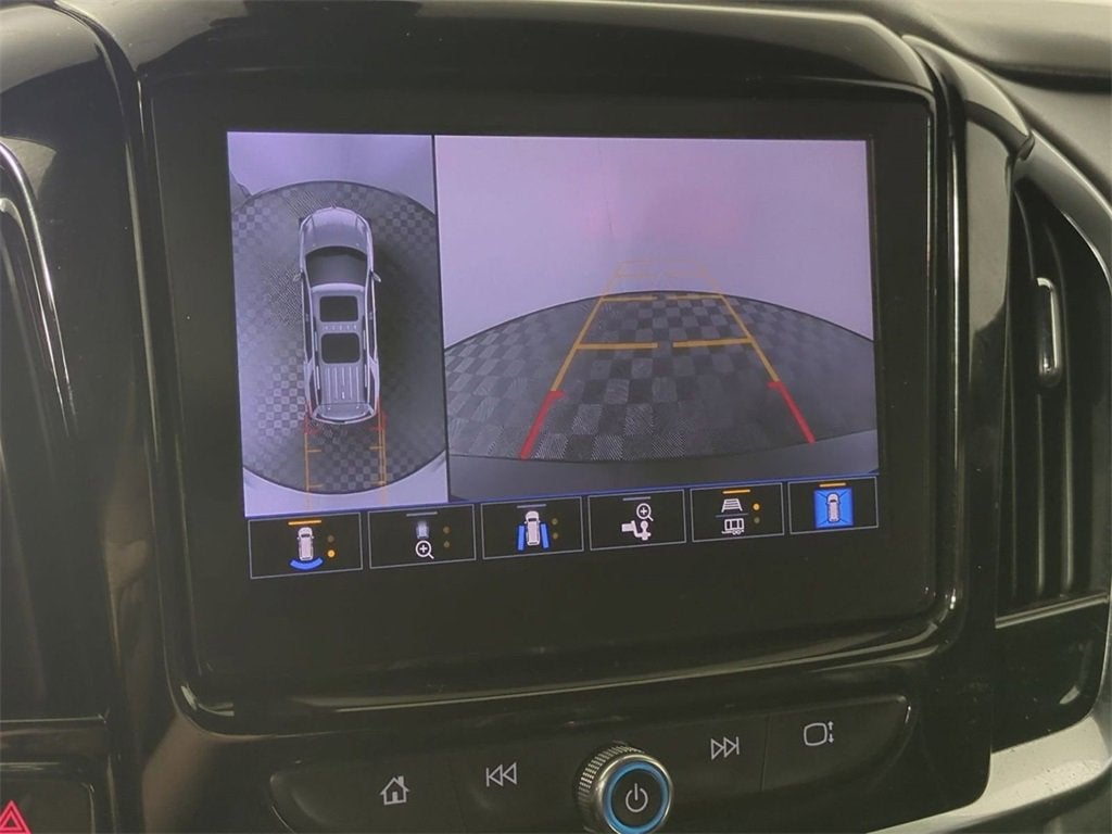 2022 Chevrolet Traverse LT Leather