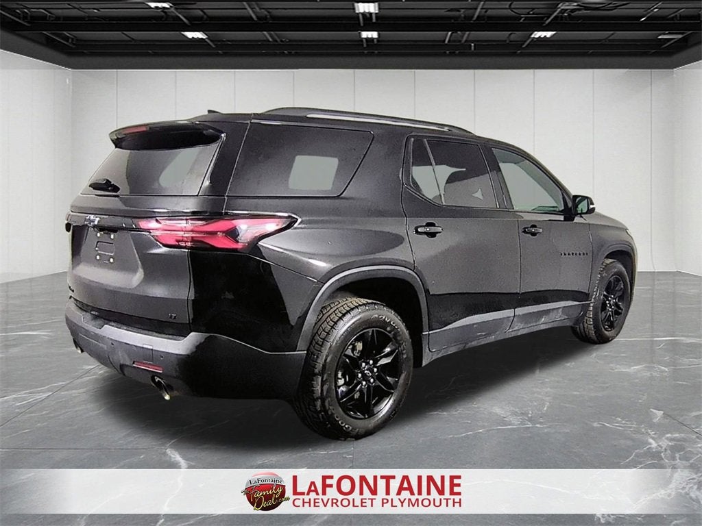 2022 Chevrolet Traverse LT Leather