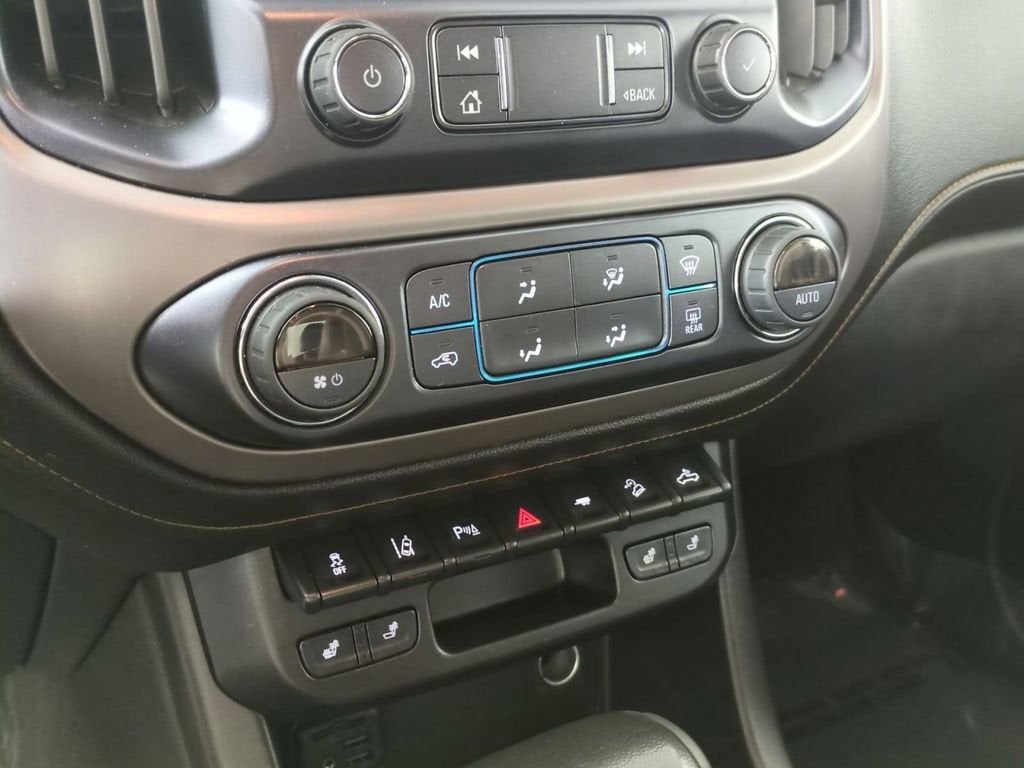 2021 GMC Canyon 4WD AT4 w/Cloth