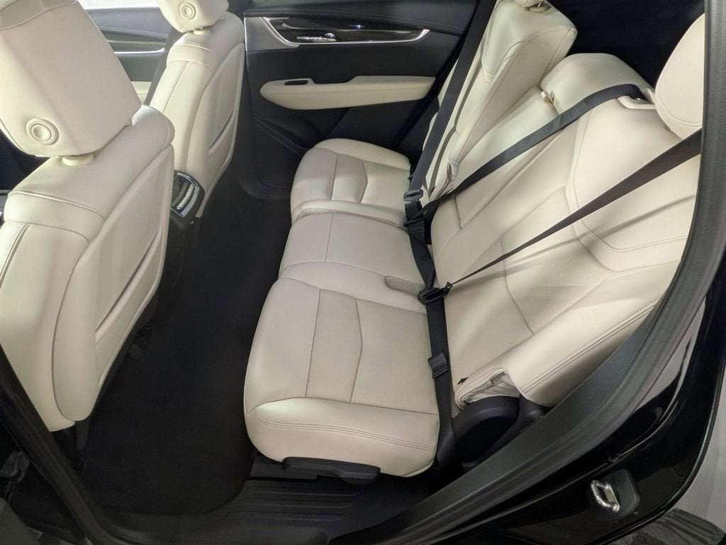2023 Cadillac XT6 Sport
