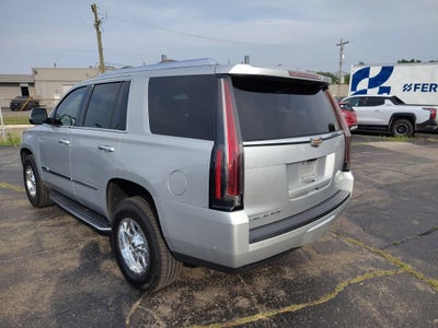 2017 Cadillac Escalade Luxury