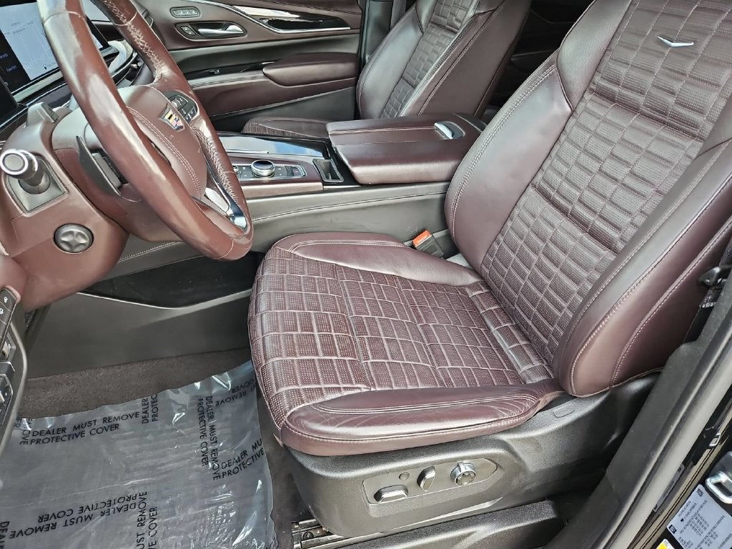 2023 Cadillac Escalade 4WD Sport Platinum