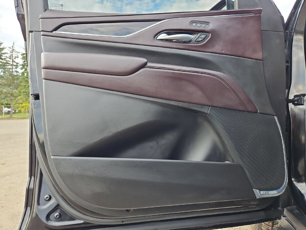 2023 Cadillac Escalade 4WD Sport Platinum