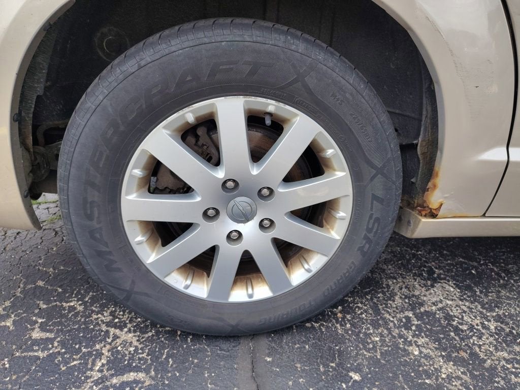 2013 Chrysler Town & Country Touring