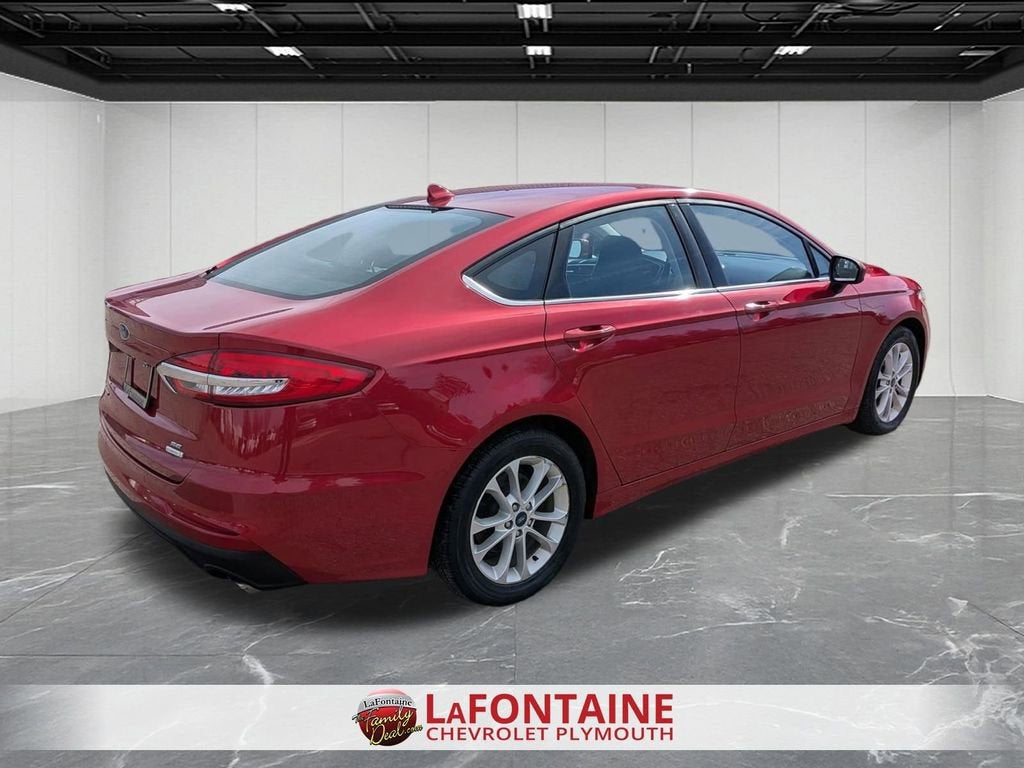2020 Ford Fusion SE