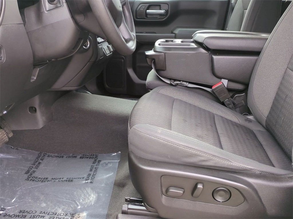 2022 Chevrolet Silverado 1500 Custom Trail Boss