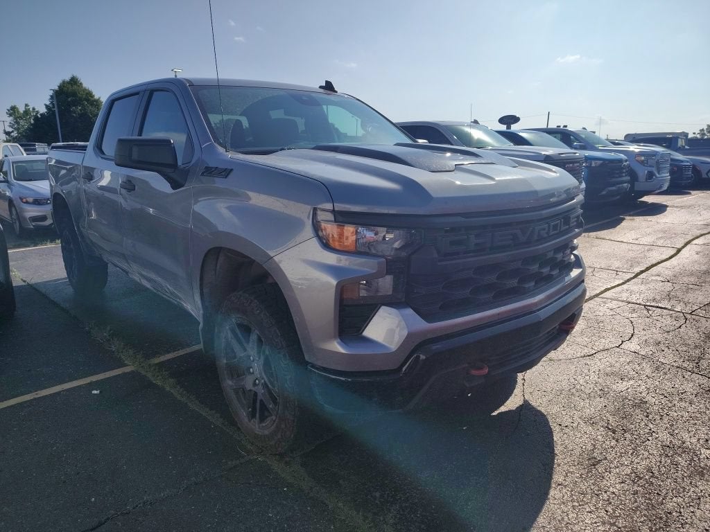 2024 Chevrolet Silverado 1500 Custom Trail Boss