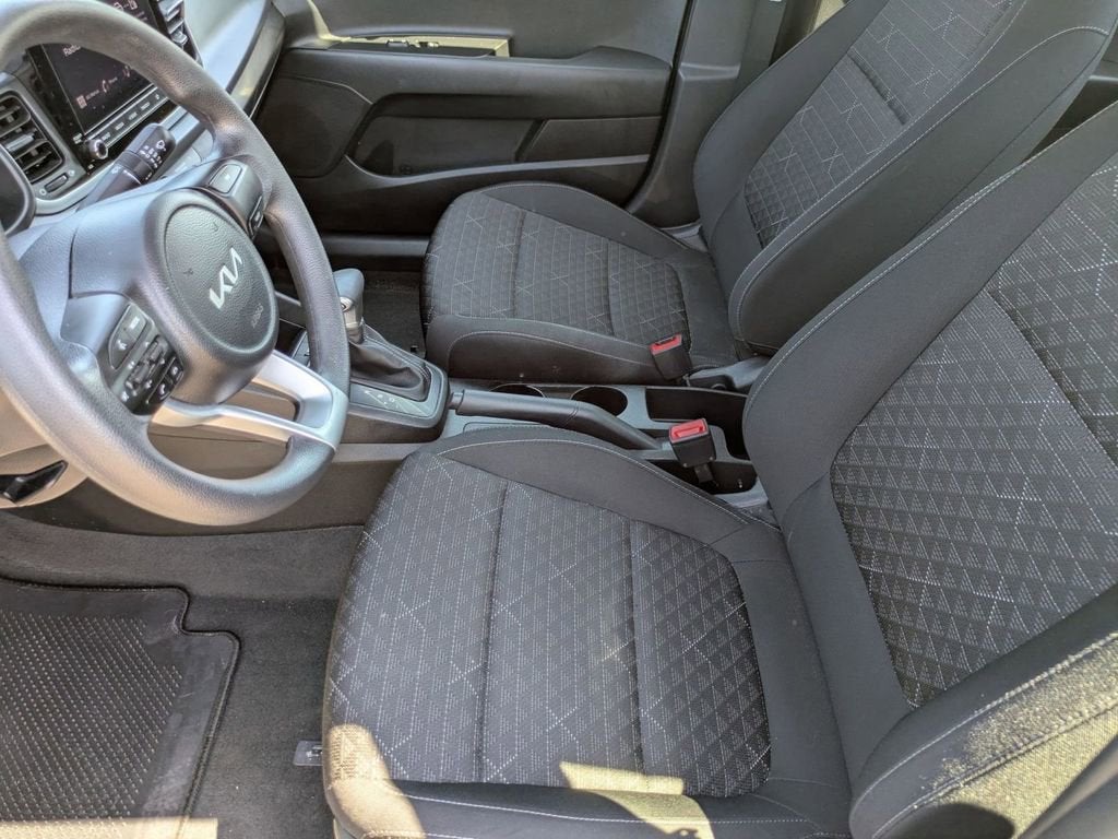 2023 Kia Rio LX