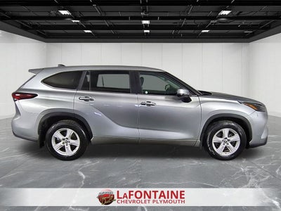 2024 Toyota Highlander LE