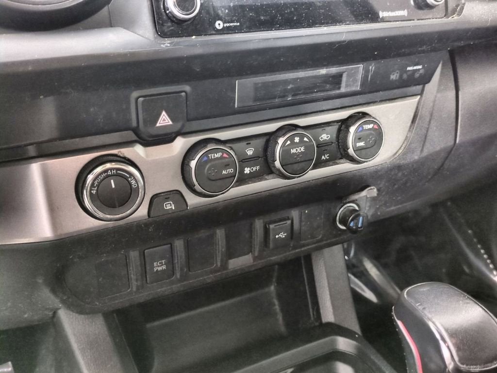 2021 Toyota Tacoma SR V6