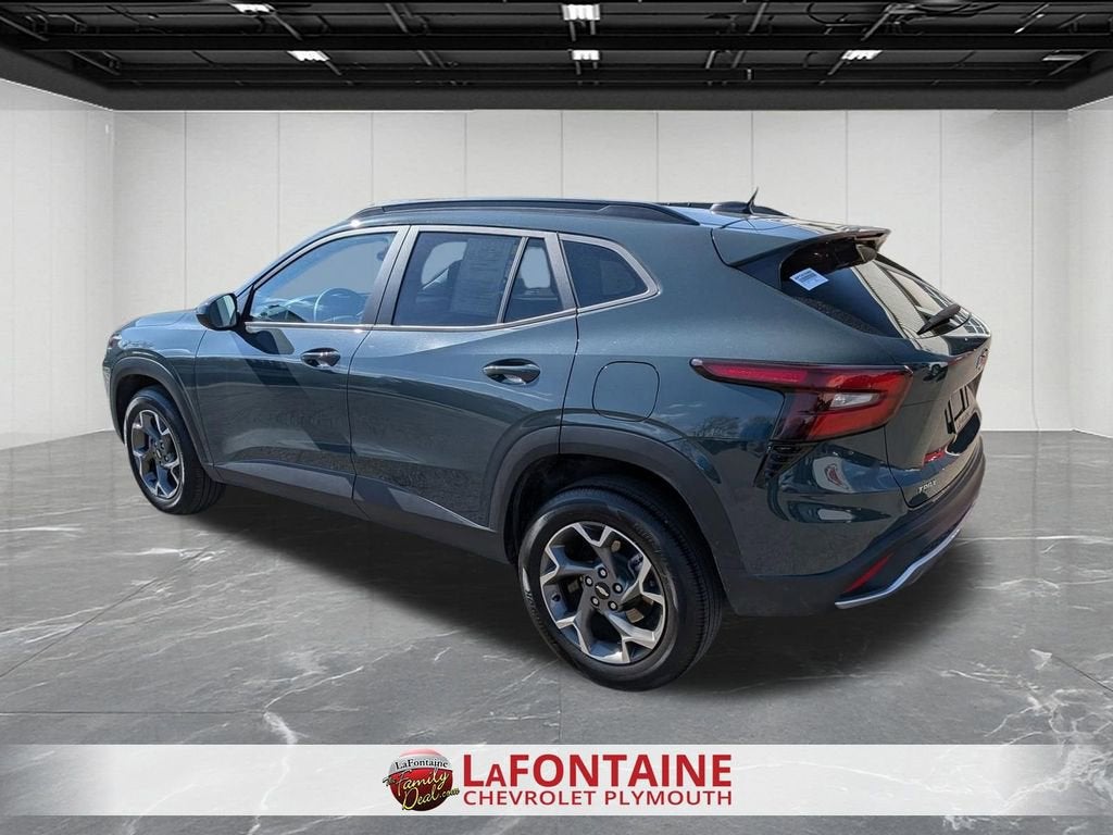 2025 Chevrolet Trax LT