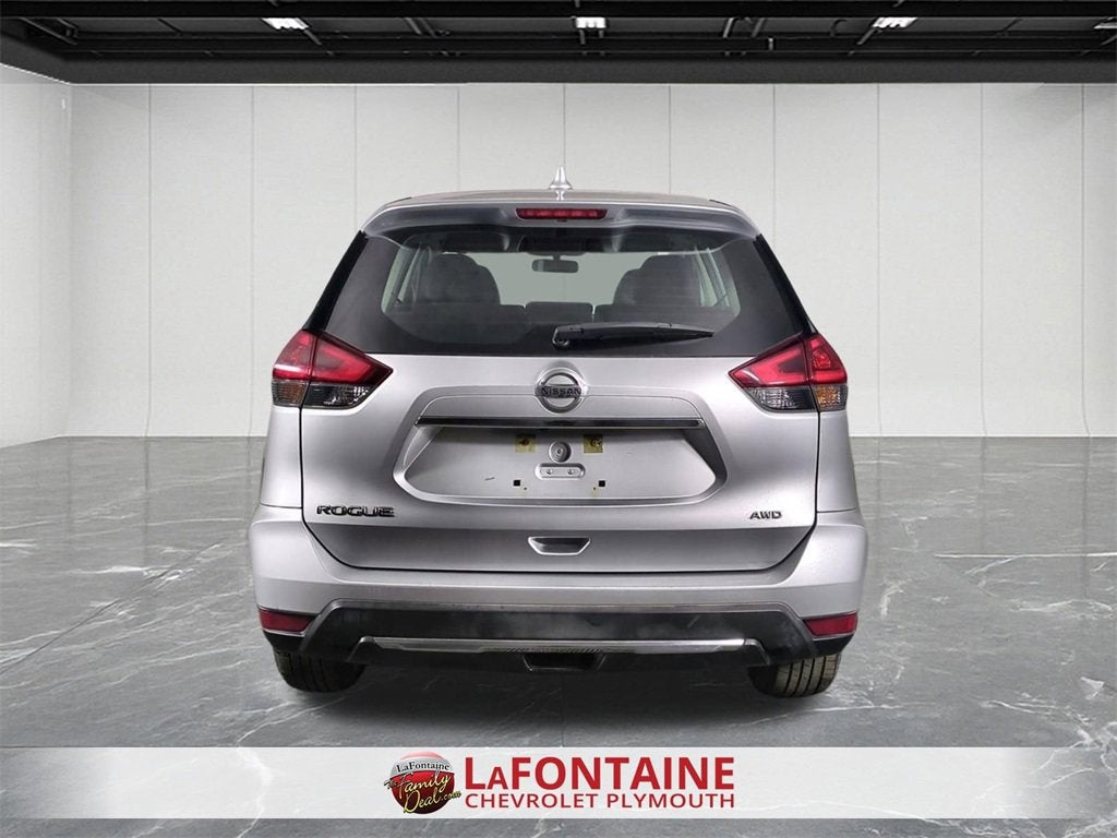 2018 Nissan Rogue S
