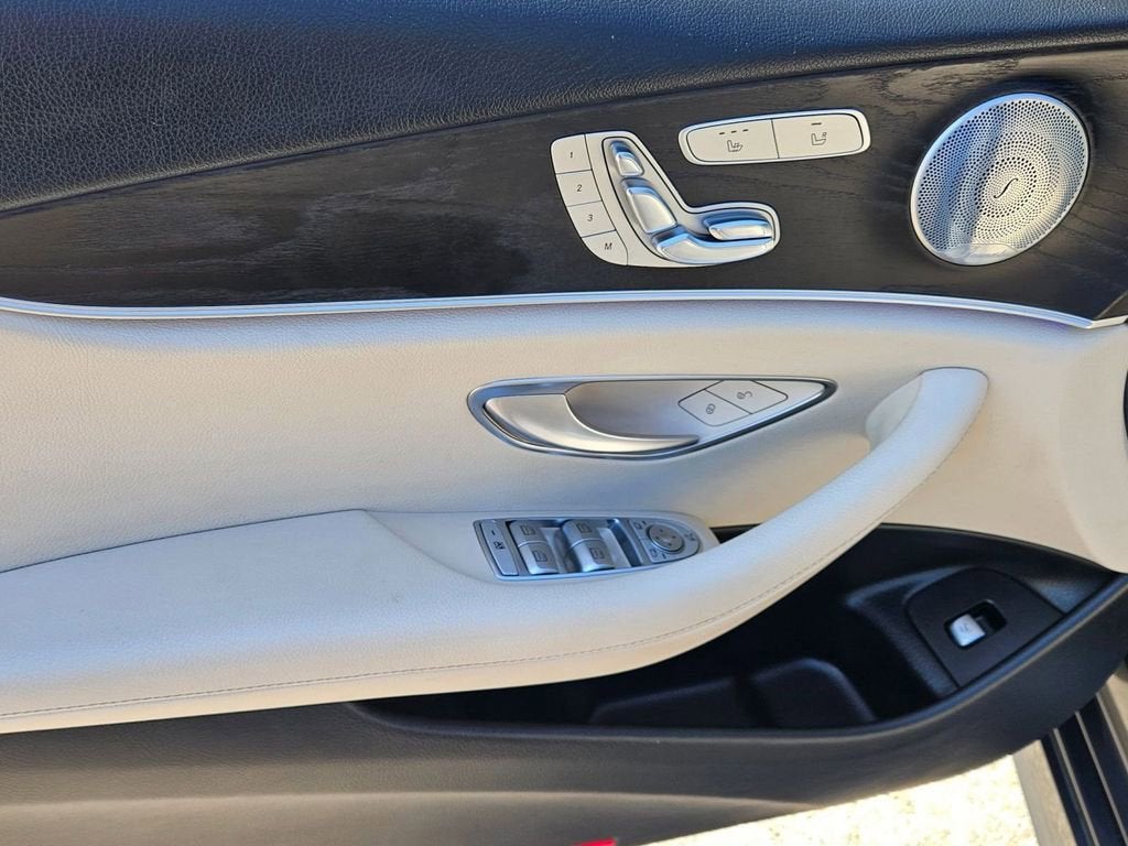 2017 Mercedes-Benz E 300 4MATIC®