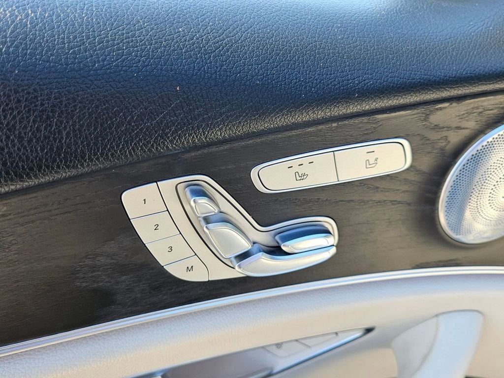 2017 Mercedes-Benz E 300 4MATIC®